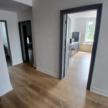 4-person La Salamandre Appartement *